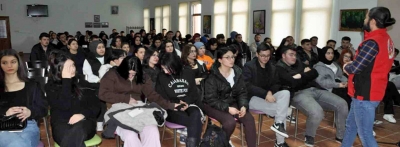 Bolu'da öğrencilere terörist tuzakları anlatıldı
