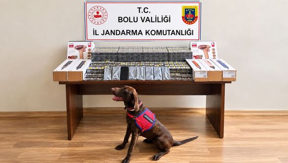 Bolu'da otobüse kaçakçılık operasyonu: 450 bin liralık ürün ele geçirildi