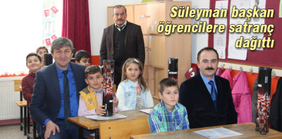 Öğrencilere tatil hediyesi