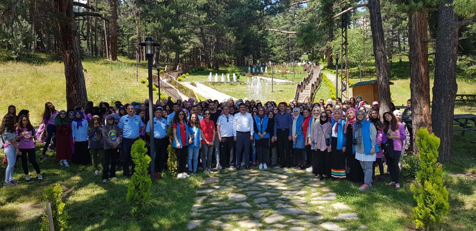 Genç kampçılar Gerede'de