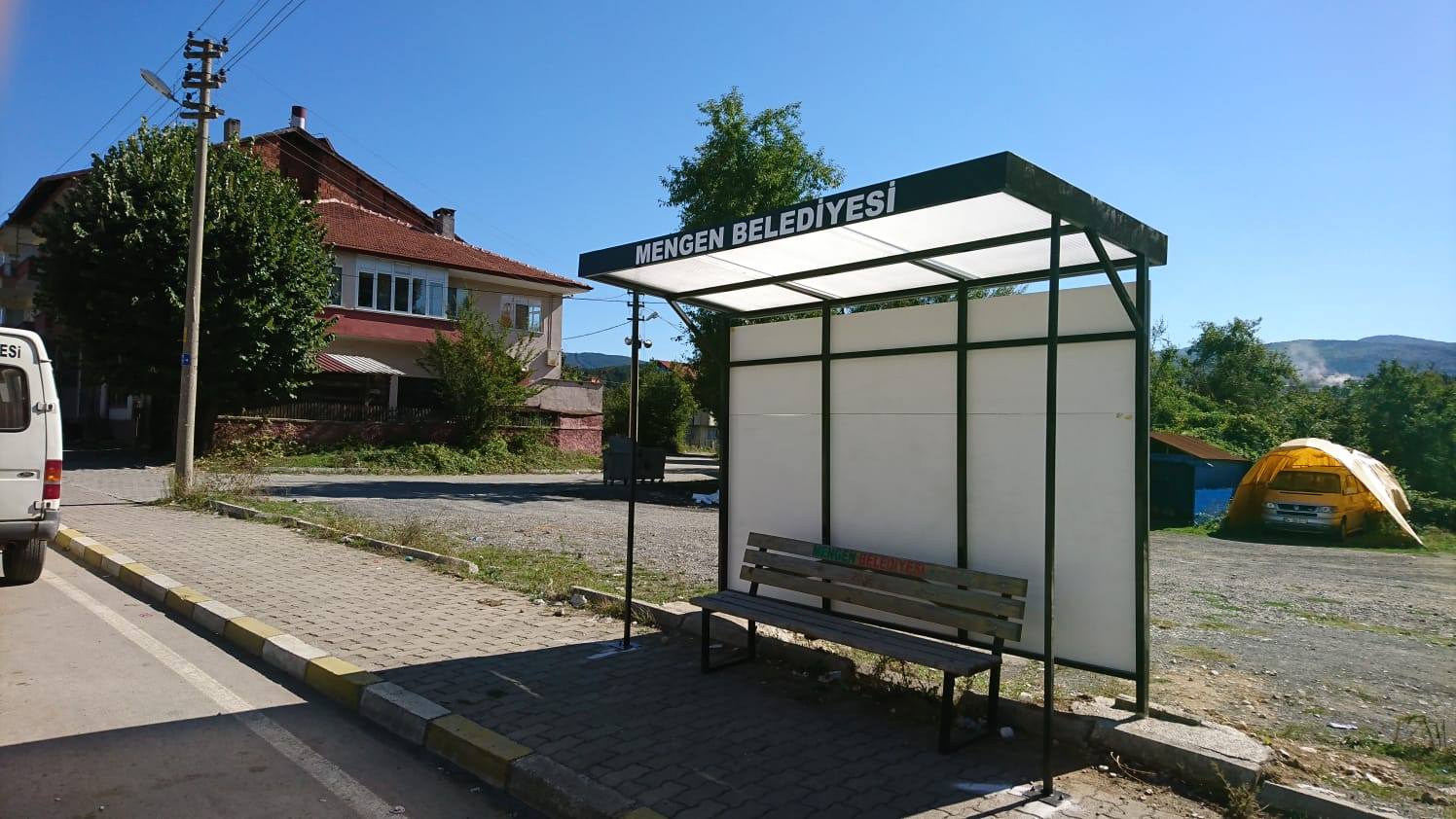 Mengen'e yeni otobüs durakları