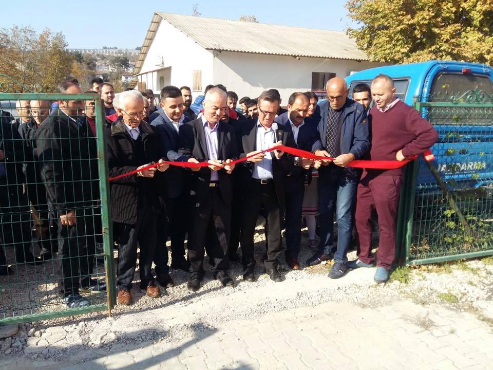 Taşkesti'de futbol sahası törenle açıldı