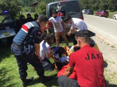 Bolu'da jandarma timleri 797 tatilciyi kurtardı