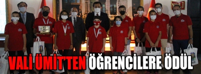 Göğsümüzü kabartan öğrencilere ödül 