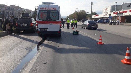 Bolu'da genç kızla papağanın inanılmaz dostluğu