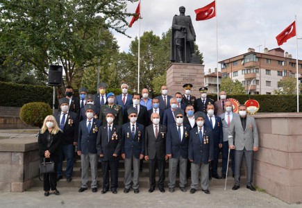 Bayram tatili dönüşü trafik çilesi başladı