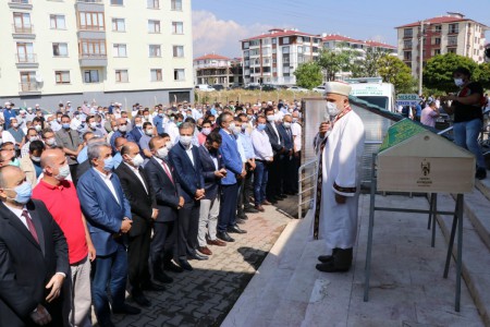 Çocukların attığı torpil evi işte böyle yaktı