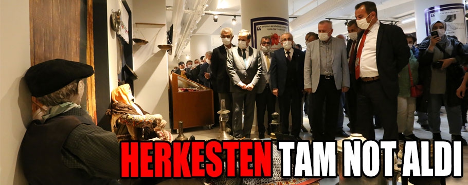 Herkesten tam not aldı