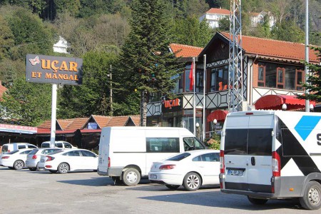 Tem kapandı esnafa can suyu oldu