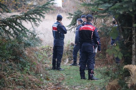 Bolu Dağında otomobille kamyonun çarpıştığı kaza ulaşımı aksattı