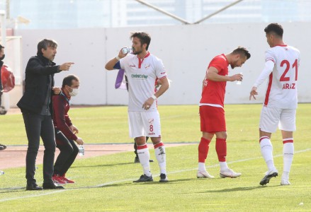 Bolulu olta balıkçıları Vali Kılıç'tan yardım istedi