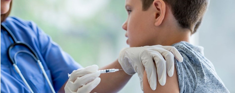 Pfizer-BioNTech aşısının 12-15 aşısına onay verildi