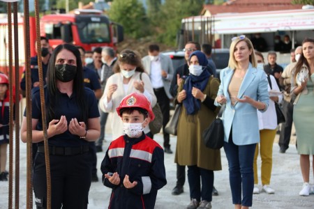 Bayram tatili dönüşü trafik çilesi başladı