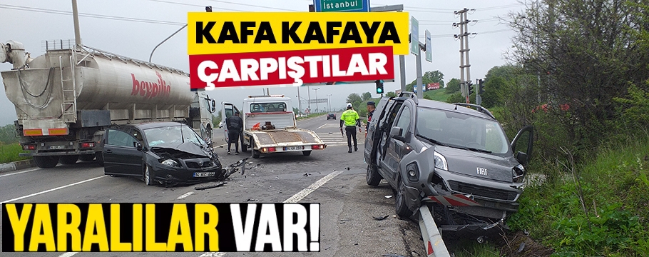 Bolu'da hafif ticari araç ile otomobil çarpıştı, 3 kişi yaralandı