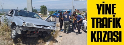 Bolu'da iki otomobilin çarpıştığı kazada 1 kişi yaralandı