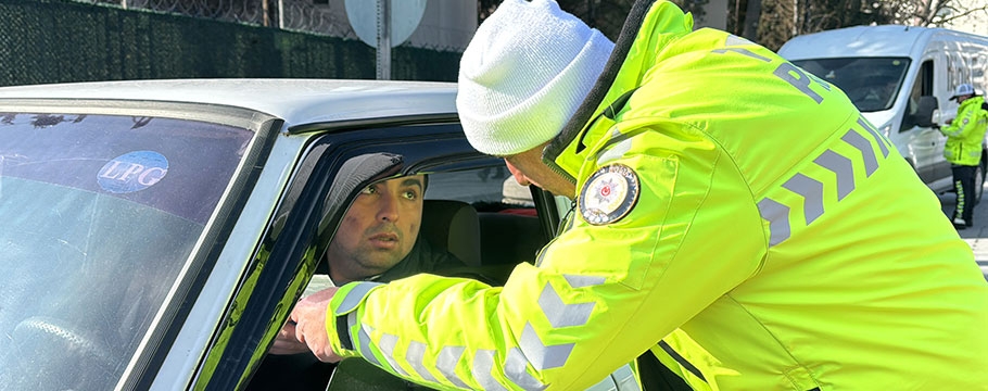 Bolu'da kavşaklarda ve yaya geçitlerinde denetim var