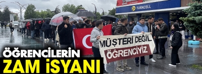 Bolu'da üniversite öğrencileri ulaşım zammına isyan etti