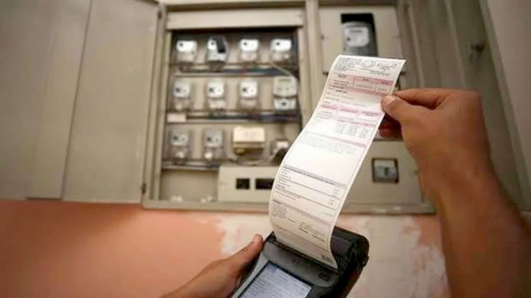 Elektrik tüketimine yüzde 25 zam