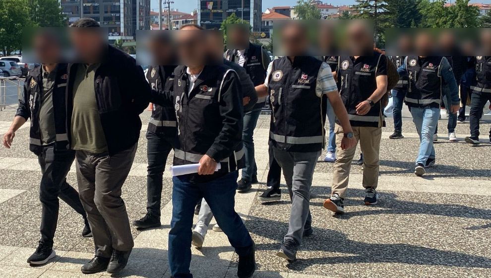 Bolu'da Maydonoz Döner'e FETÖ operasyonu: 6 gözaltı