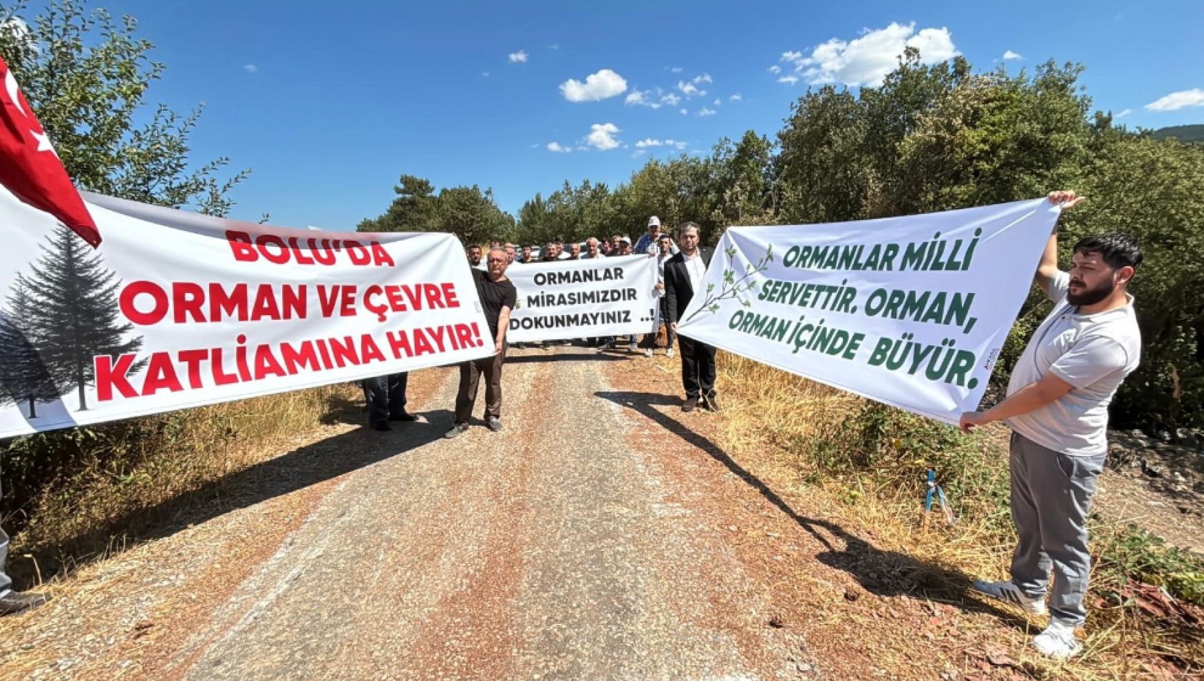 Bolu'da köylüler taş ocağına karşı eylem yaptı