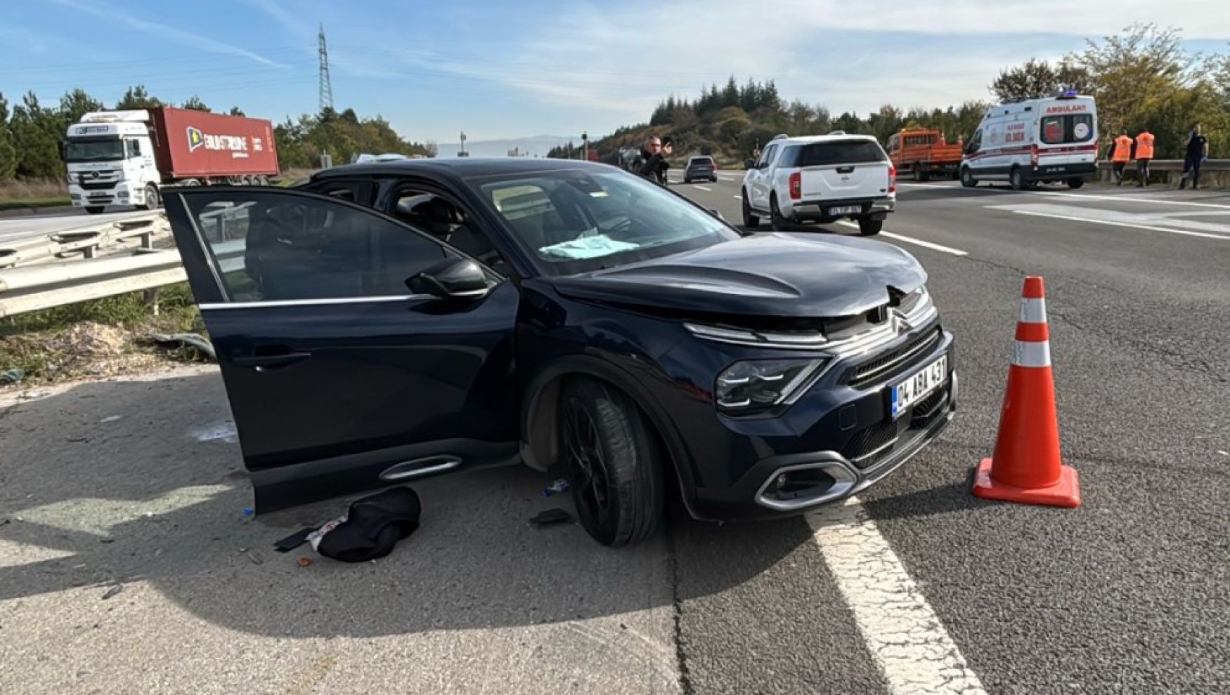 TEM Otoyolu’nda feci kaza: 9 yaşındaki çocuk hayatını kaybetti