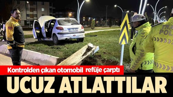 Bolu'da kontrolden çıkan otomobil refüje çarptı