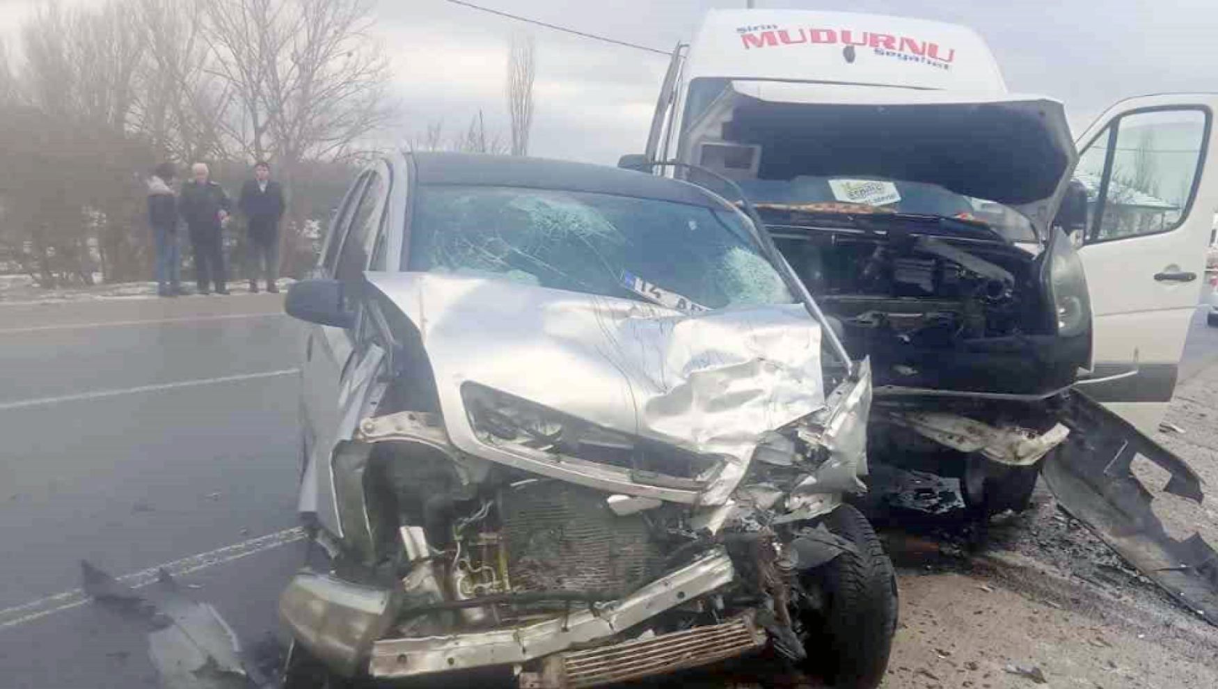 Bolu-Mudurnu yolunda feci kaza: 1’i ağır 10 yaralı