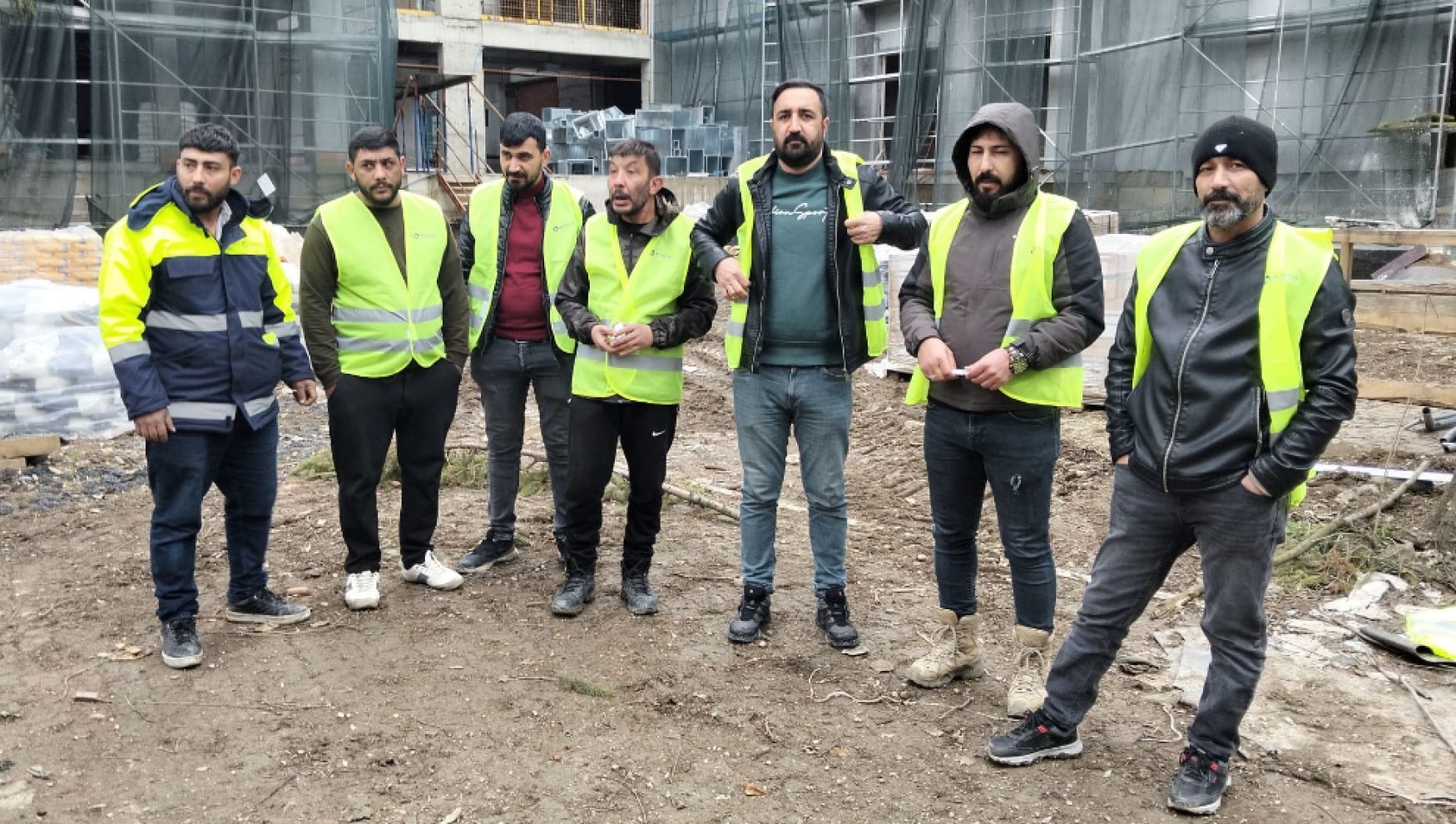 İzzet Baysal uygulama oteli inşaatında işçiler aylardır maaş alamıyor