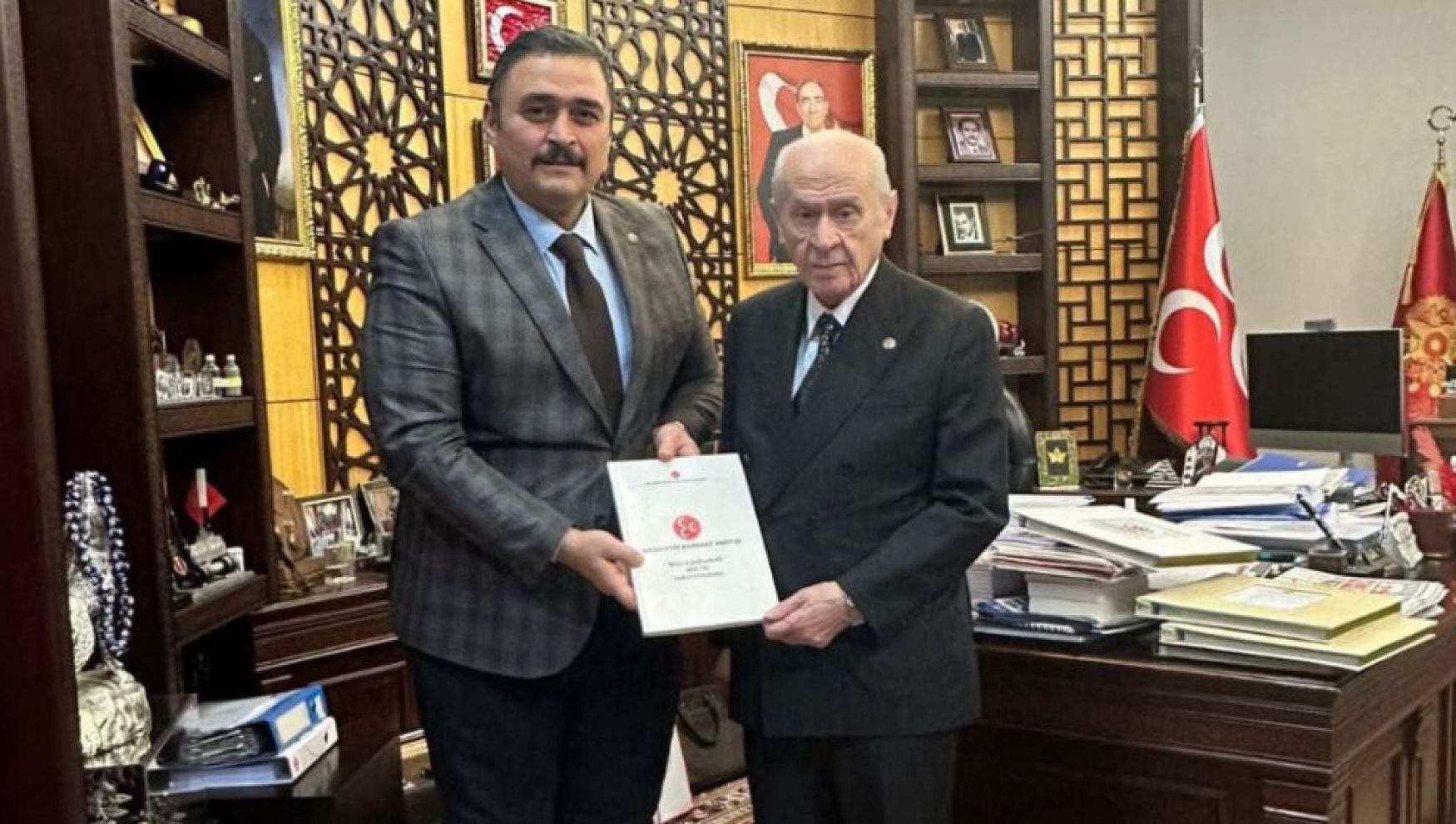 MHP Bolu İl Başkanı Ayhan Çelikkol görevinden ayrıldı