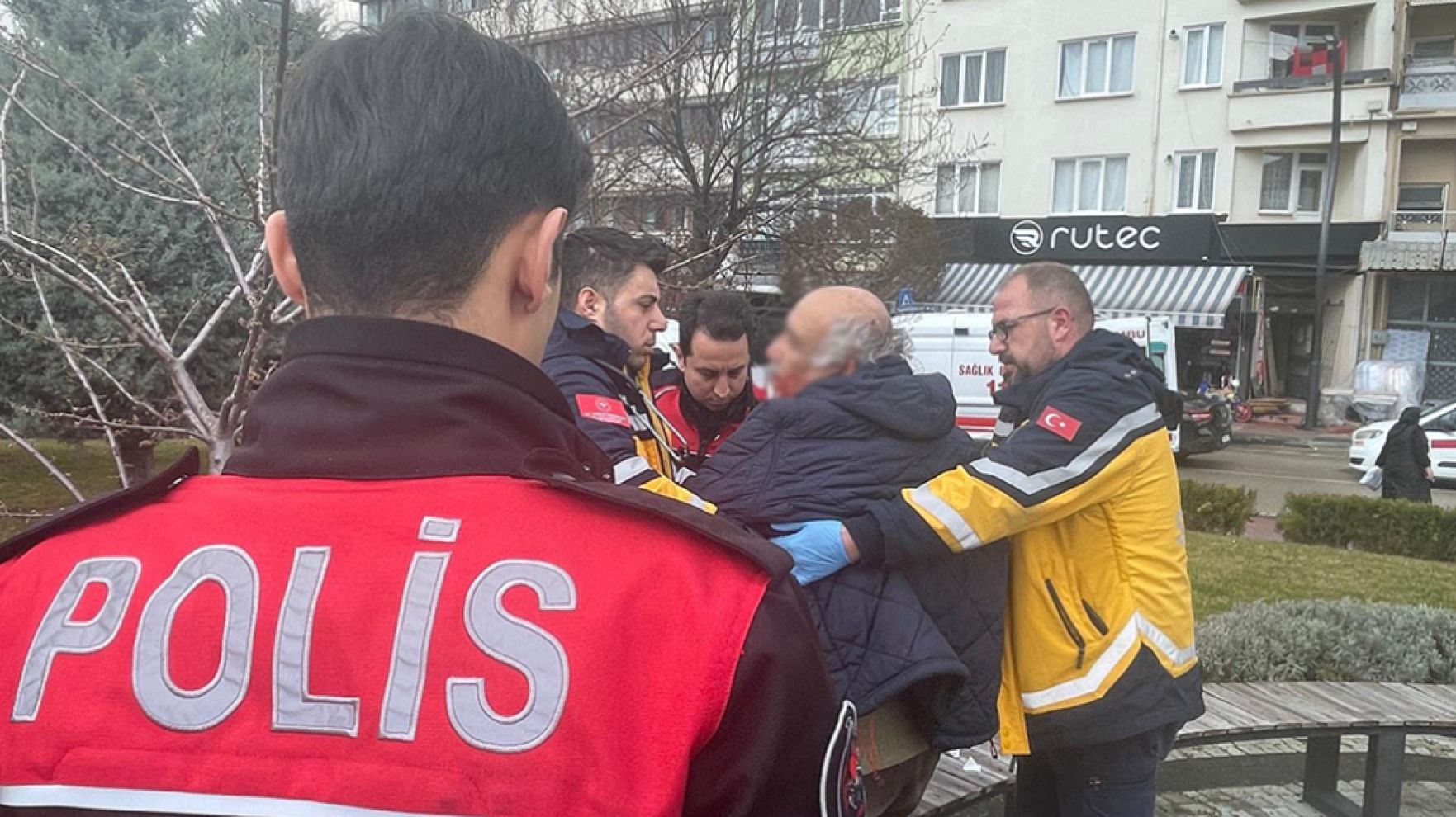 Bolu’da parkta darp edilen yaşlı adam 8 gün sonra hayatını kaybetti