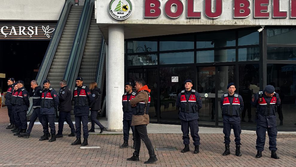 Bolu Belediyesi'nde 2. dalga: 3 isim gözaltında