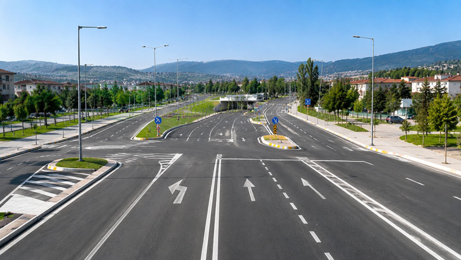 Bolu’da ulaşımı rahatlatacak dev projelerde süreç tamamlandı