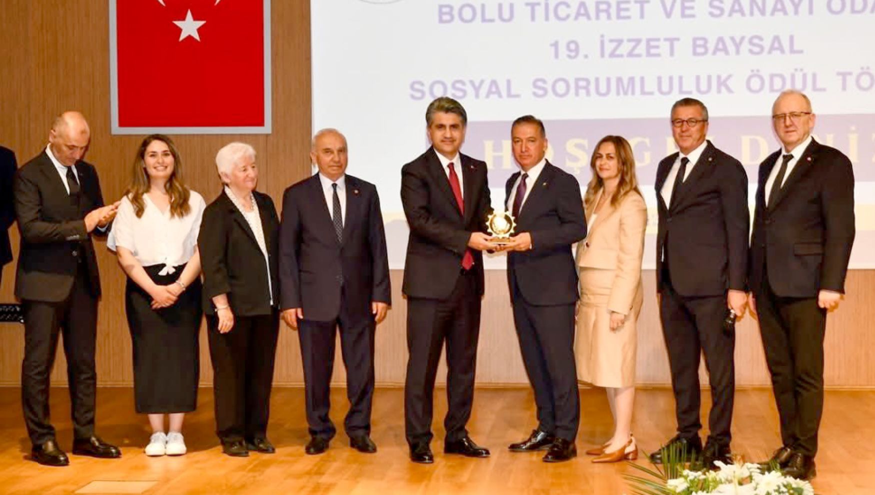 İzzet Baysal Sosyal Sorumluluk Ödülü Fatih Yamaner’in oldu