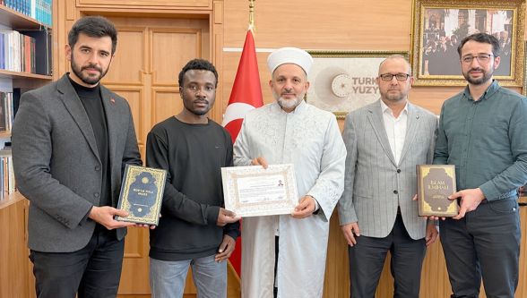 Kongo'dan geldi, Müslümanlığı Bolu'da buldu! Adını Osman yaptı